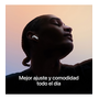 Miniatura de Apple AirPods 4 con Cancelación Activa de Ruido, modelo MXP93BE/A, color blanco, estuche de carga USB-C