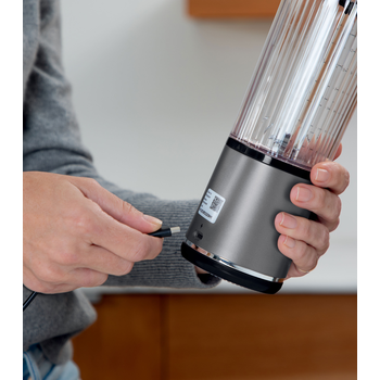 Imagen 6 de Licuadora portátil recargable Ninja Blast BC151BK color negro de 532 ml