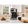 Miniatura de Oster Cafetera Programable 12 Tazas con Pantalla Táctil, Filtro Reutilizable y Cuchara Medidora, Negro y Acero Inoxidable, BVSTDC4403