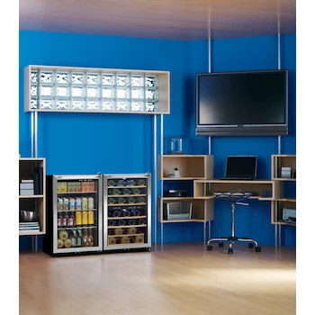 Imagen 2 de Frigidaire FRYB4623AS 4.6 Cu. Ft. Stainless Steel Beverage Cooler