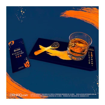 Imagen 3 de Blended Scotch Whisky Johnnie Walker Blue Label Elusive Umami 750 ml