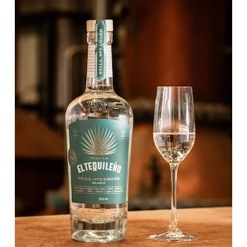 Imagen 2 de El Tequileño Tequila Blanco Still Strength 750 ml