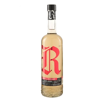 Imagen de referencia para Rebelde Tequila Reposado 750 ml
