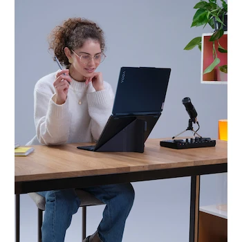 Imagen 3 de Laptop Lenovo Yoga Book 9i Gen 9 Dual Screen 13.3" 2.8K OLED Intel Core Ultra 7 155U 16GB LPDDR5X RAM 1TB SSD Tidal Teal PC con IA