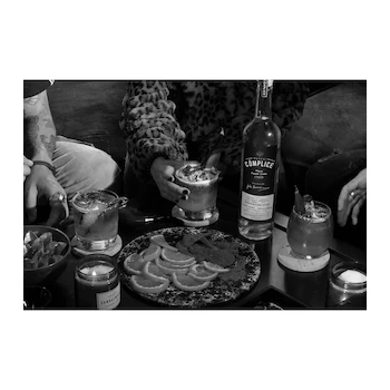 Imagen 2 de Mezcal Cómplice Orígenes Ensamble Espadín & Cuishe Joven 750 ml