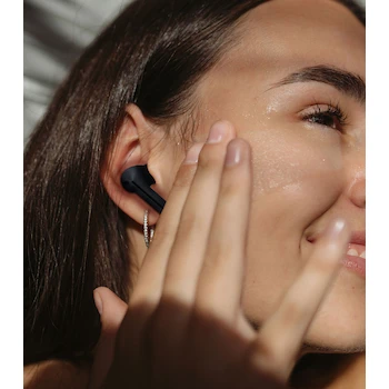 Imagen 2 de Audífonos Inalámbricos Bluetooth Samsung Galaxy Buds3 FE Color Negro