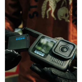 Imagen 3 de Set de 2 Baterías Recargables Enduro de 1720 mAh para GoPro HERO13 Black, Modelo AEBAT-201, Color Negro