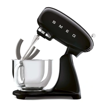 Imagen 5 de Batidora de Pedestal Smeg 50's Style Modelo SMF03 Color Negro Capacidad 4.8 Litros