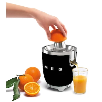 Imagen 4 de Exprimidor de Cítricos Smeg CJF11BLUS Negro 80W Estilo Retro Serie 50