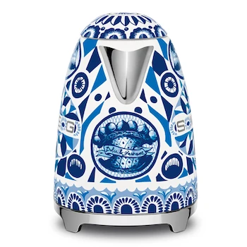 Imagen de referencia para Smeg KLF03PBEU Hervidor Eléctrico Estilo Retro 50's Azul Mediterráneo 1.7 L