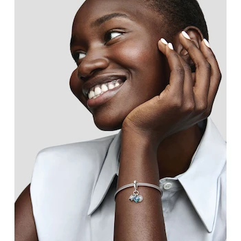 Imagen 2 de Charm Pandora Moments para Mujer en Plata Esterlina .925 con Zirconia Cúbica, Código 43241436