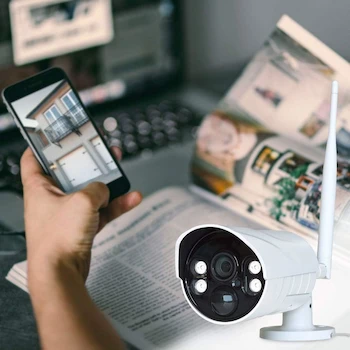 Imagen 2 de Lloyd's LC-1177 Sistema de Vigilancia Inalámbrico con 4 Cámaras IP WiFi Full HD 1080p para Exteriores Blanco