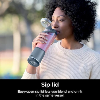 Imagen 5 de Ninja Blast BC151NV - Batidora Portátil Inalámbrica Recargable USB-C 18 oz Azul Marino con Tapa Antifugas y Boquilla