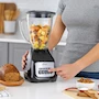 Miniatura de Oster Licuadora BLSTKAGBPB con Vaso de Vidrio de 1.25 L, Dos Velocidades Más Pulso, Color Negro, Serie Kitchen Center, Potencia 600 W