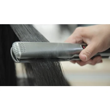 Imagen 3 de Plancha Lizze Extreme Profesional para Cabello con Placas de Titanio de 1.25 Pulgadas de Ancho, Color Negro, Modelo Extreme, Marca Lizze, Fabricada en Brasil