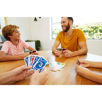 Imagen 2 de UNOTM Card Game by Mattel, Classic Edition Model B00CTH0A1Q, ASIN B00CTH0A1Q, 2-10 Players, Ages 7+, 108 Cards, Multicolor, Imported from China, Dimensions 3.5 x 0.8 x 5.2 inches, Weight 5.6 ounces