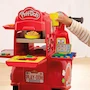 Miniatura de Play-Doh Set de Masa Moldeable Moto Repartidora de Pizzas Juego Ride-On Grande Multicolor, Modelo F8803, 10 Latas de 56g, 16 Accesorios de Cocina, Altura 49 cm, Peso Máx 22.6 kg, Edad 3+