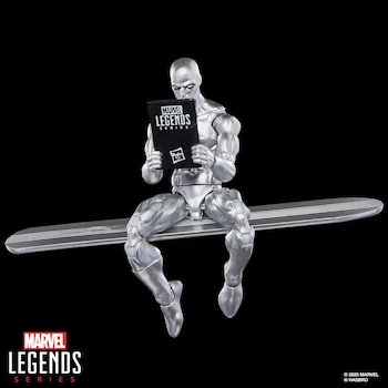 Imagen 4 de MARVEL Legends Series Silver Surfer 6-inch Collectible Action Figure, Metallic Silver Color, Model B0DK7J4H6Y, Fantastic Four Retro Series, Premium Articulated Design, 16+ Age Rating, 6 Piezas Totales
