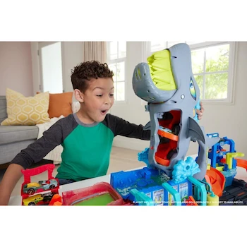 Imagen 2 de Hot Wheels City Pista Lavado de Autos Mega Tiburón con 1 Vehículo Color Reveal 1:64 Serie Let's Race Netflix Modelo HTN82 para Niños de 3 Años en Adelante