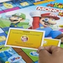 Miniatura de Hasbro Gaming Monopoly Junior Super Mario - Juego de Mesa Edición Especial, Modelo F4817, ASIN B09D44P9HK, para 2-4 Jugadores desde 5 Años, Incluye 1 Tablero, 2 Dados, 4 Tokens de Personaje, 4 Tarjetas de Personaje, Accesorios e Instructivo en Español