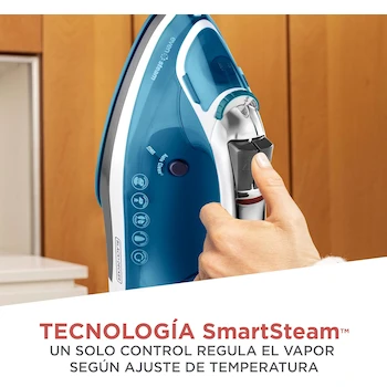 Imagen 4 de Black+Decker Plancha de Vapor SmartSteam Modelo ICR1924 Verde con Cable Retráctil