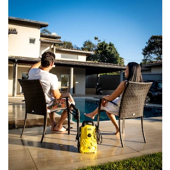 Imagen 2 de Kärcher Hidrolavadora Eléctrica Compacta K 2 Horizontal Amarilla/Negra 1400W 110 bar Presión Máxima Modelo 1.673-500.0