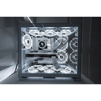 Imagen 2 de Genérico PC Gamer Blanca – NVIDIA GeForce RTX 5070 12GB VRAM | Intel Core i9-14900 | 32GB DDR5 | SSD 1TB NVMe | Enfriamiento Líquido