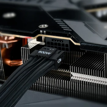 Imagen 4 de SilverStone Technology SST-PP14-EPS Dual EPS 8 Pin (PSU) a 12+4 Pin (GPU) 12VHPWR PCIe Gen5 Cable para Fuentes SilverStone 3ª Generación