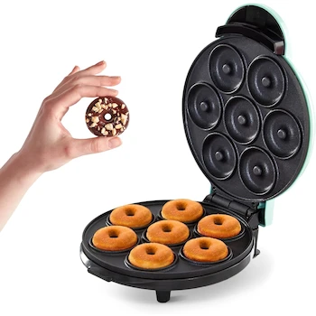 Imagen de referencia para DASH Mini máquina para hacer donas, Modelo DDM007GBAQ04, Color Aqua, Capacidad 7 donuts, Tamaño 22,1 x 26,92 x 9,91 cm