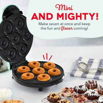 Imagen 3 de DASH Mini máquina para hacer donas, Modelo DDM007GBAQ04, Color Aqua, Capacidad 7 donuts, Tamaño 22,1 x 26,92 x 9,91 cm
