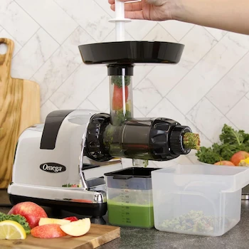 Imagen 4 de Omega J8006HDC Máquina exprimidora de prensa fría, extractor de jugo de verduras y frutas, exprimidor de masticado lento, 200 W, cromo