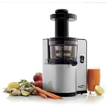 Imagen de referencia para Omega VSJ843QS Extractor de Jugos Vertical Cuadrado Masticador de Baja Velocidad, Color Cromado/Plata y Negro, Modelo VSJ843QS, Serie VSJ, Dimensiones 17.8 cm Ancho x 21.6 cm Profundo x 39.4 cm Alto, Peso 5.2 kg