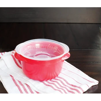 Imagen 2 de Nordic Ware 68500 Caldera Multiusos, Talla Única, Color Rojo, Capacidad 5.5 Tazas