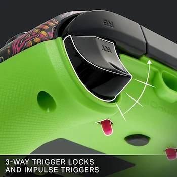 Imagen 5 de PowerA Advantage Wired Controller for Xbox Series X|S Fortnite Glow