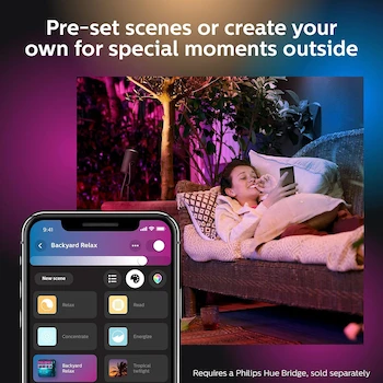 Imagen 4 de Philips Hue Lily Outdoor Spot Kit Base Negro Paquete de 3