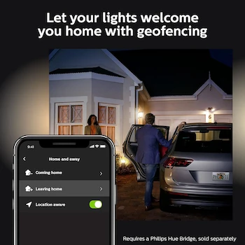 Imagen 5 de Philips Hue Lily Outdoor Spot Kit Base Negro Paquete de 3